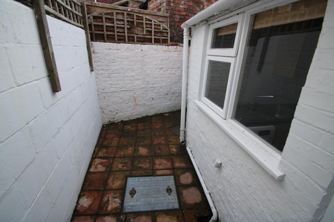 Kings Mile Cottage Canterbury Exterior photo